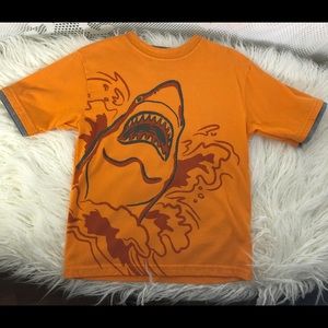 Boys orange shark design t-shirt